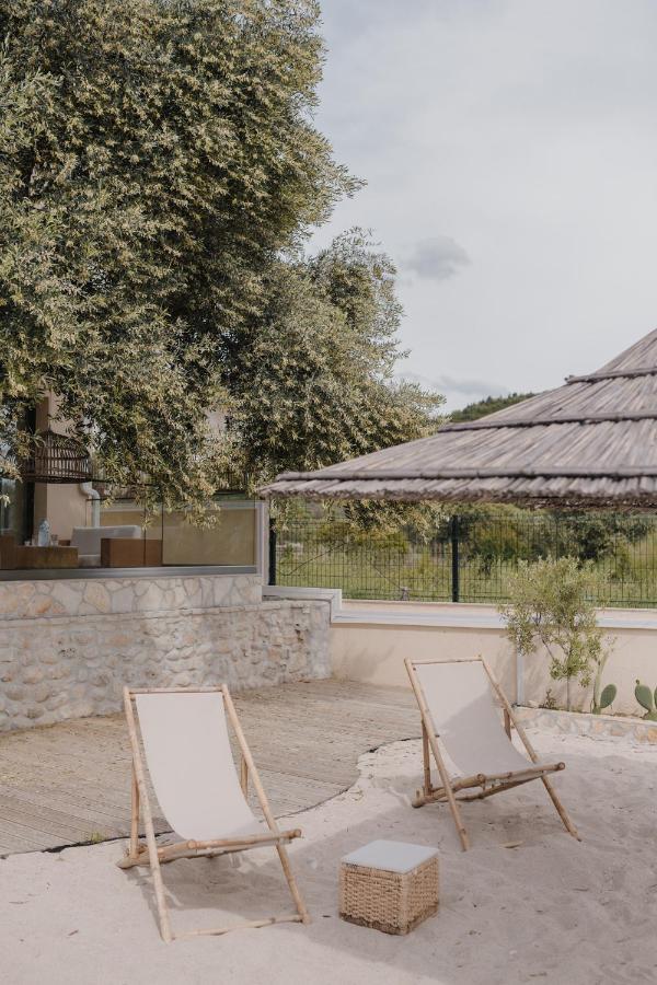 Vila Natali Himare Exterior photo
