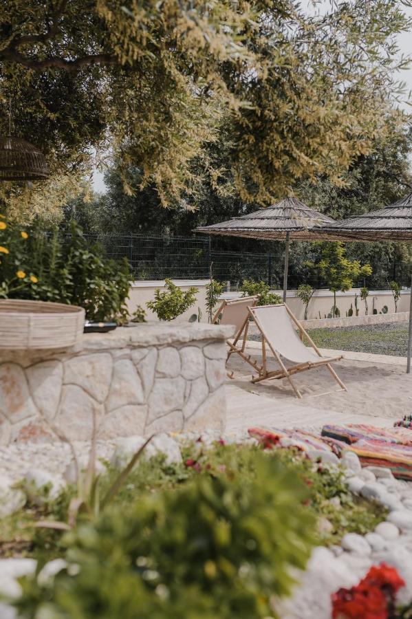 Vila Natali Himare Exterior photo